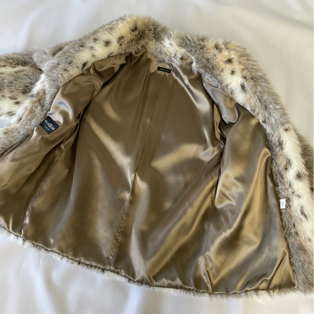 Style VI Ltd. Vintage Fur Coat Faux Fur - Picture 4 of 9
